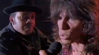 Aerosmith & Run DMC Walk this way