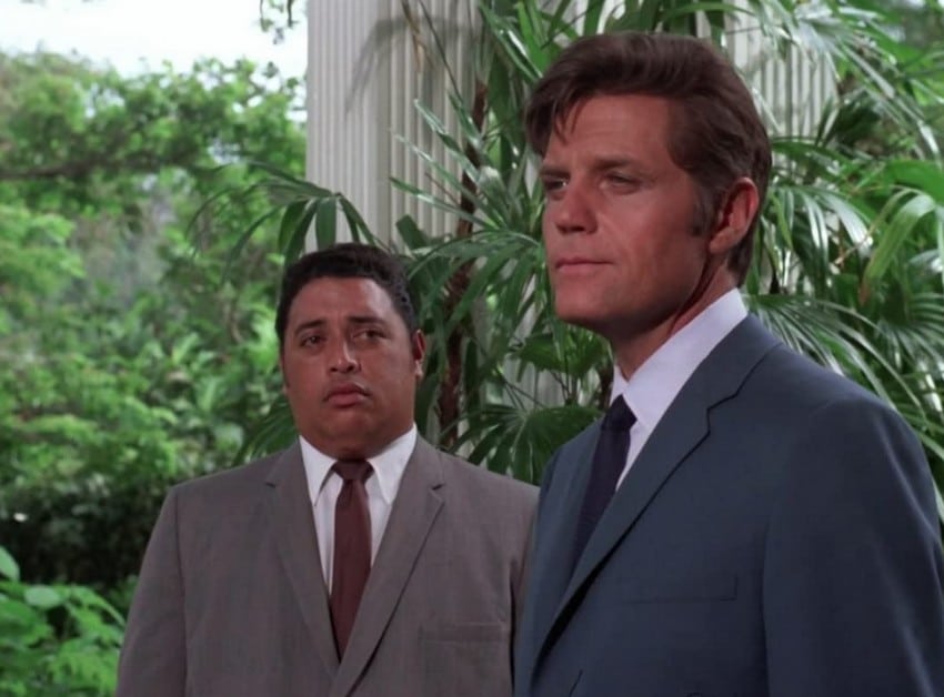 Hawaï police d'État – Kono et Steve McGarrett en mission – 1968